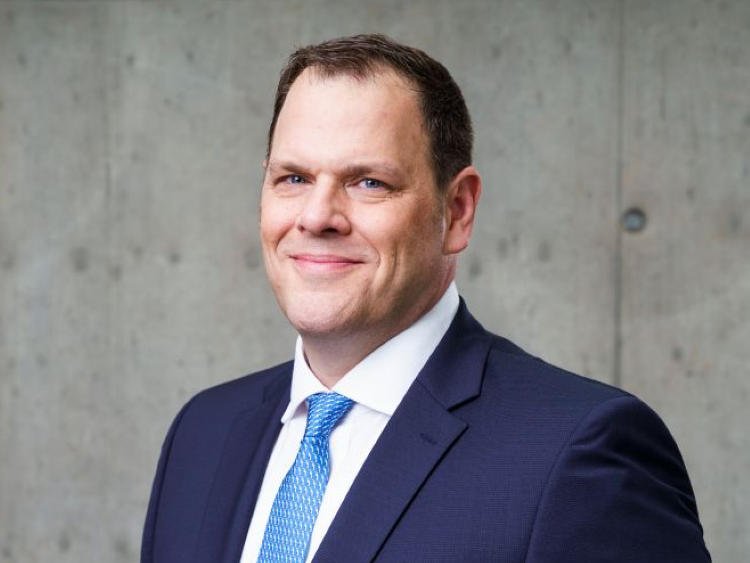 Schneider Jens HanseMerkur Trust AG