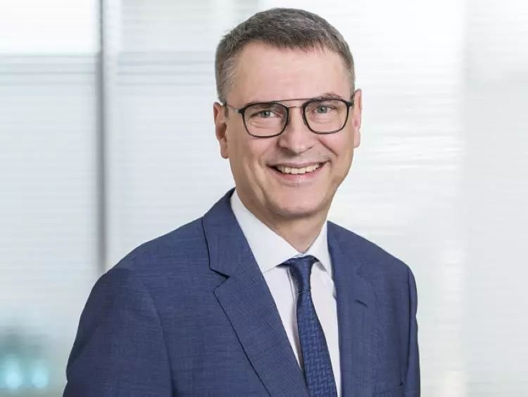 Holzer Max Union Investment