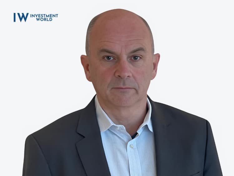 Lind Robert Capital Group